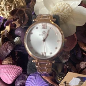 Bigotti Italian brand women watch. Dress to casual watch.